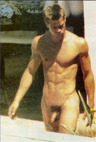 Brad Pitt al desnudo