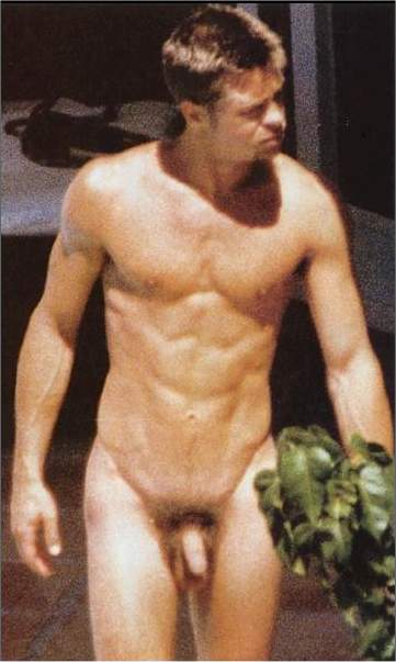 Brad Pitt al desnudo
