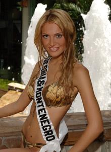 Miss Serbia y Montenegro - Jelena Mandic